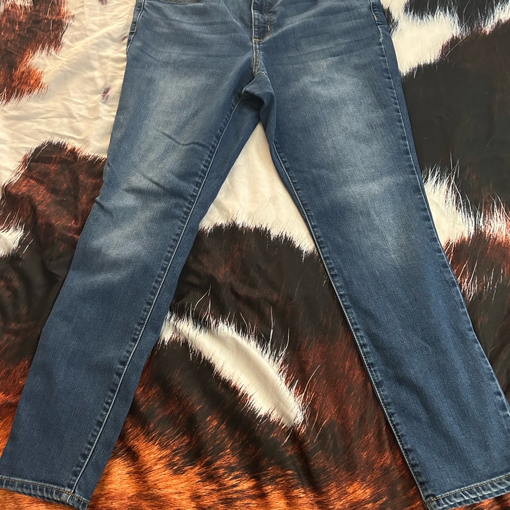 Women’s Blue Denim Jeans